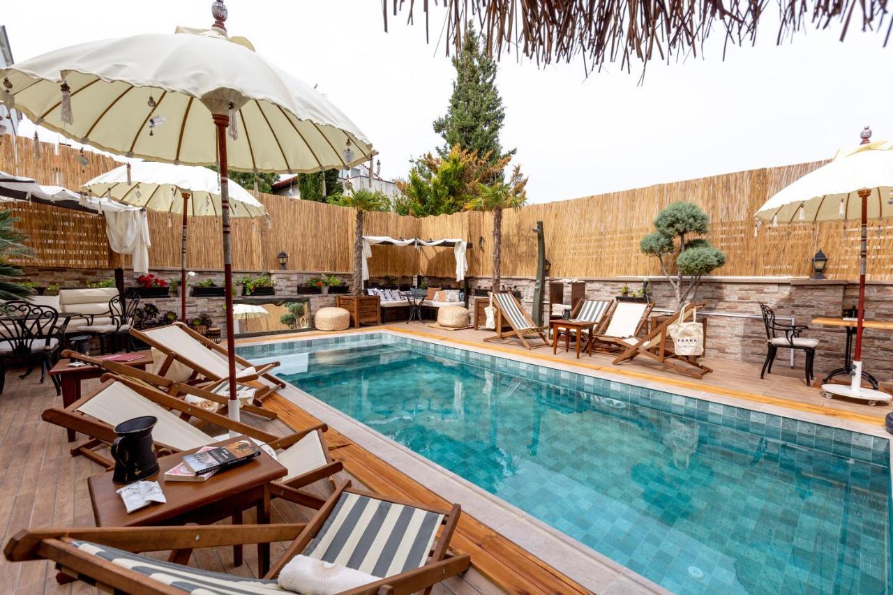 Parna Hotel جوندا المظهر الخارجي الصورة