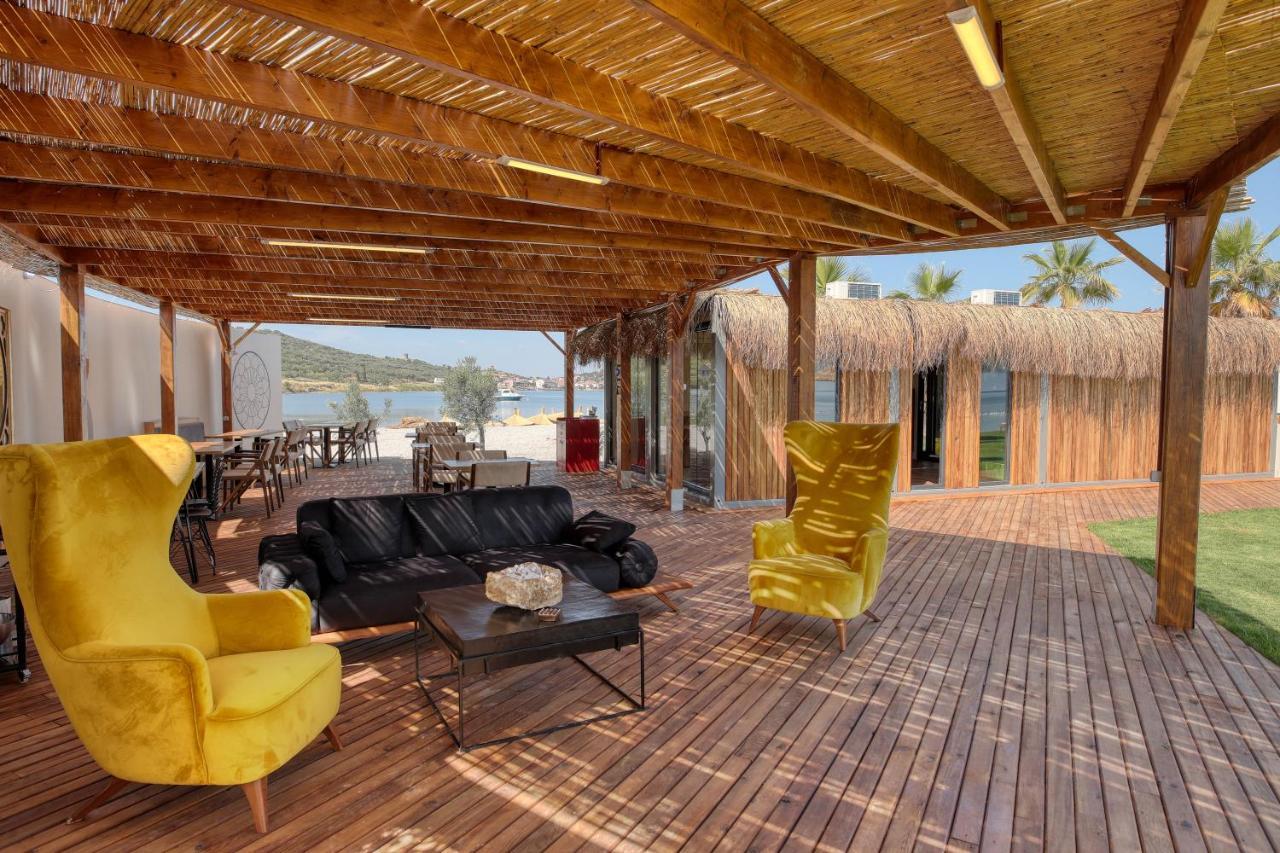 Parna Hotel جوندا المظهر الخارجي الصورة